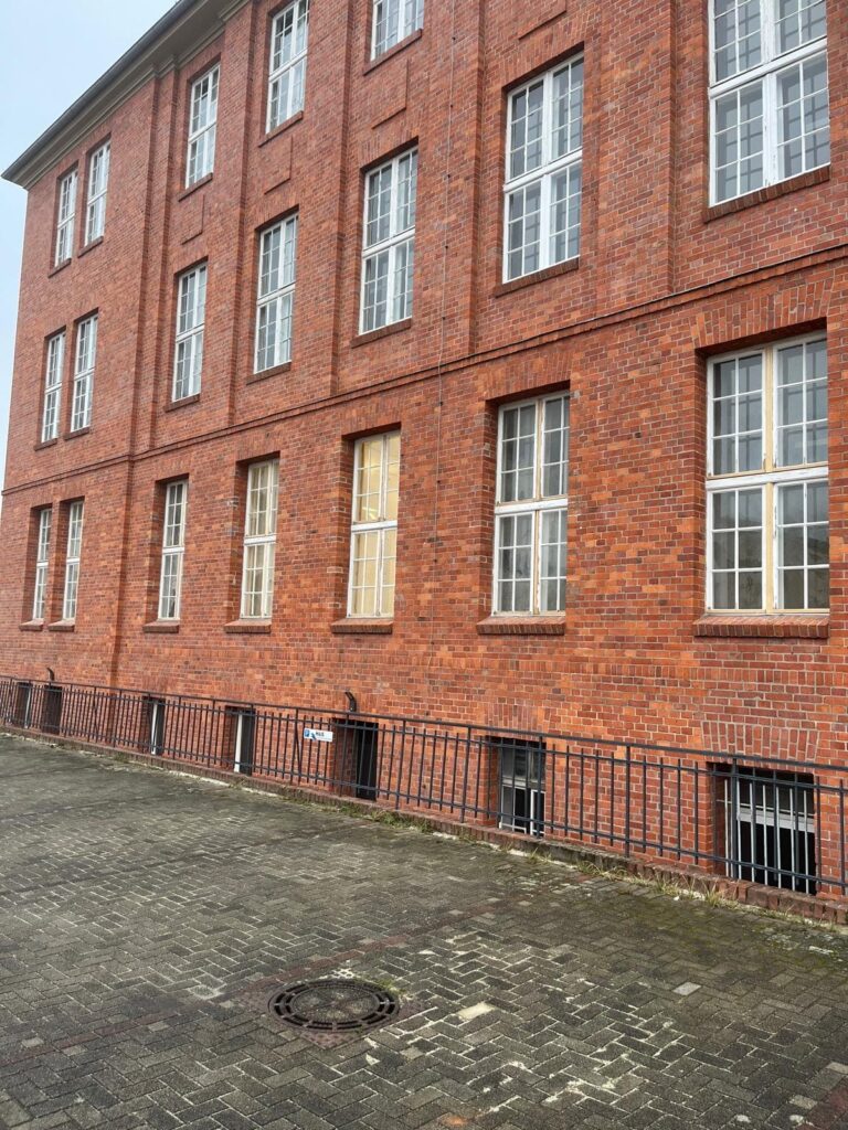Historische Fenster im Schwartzkopfwerk in Wildau